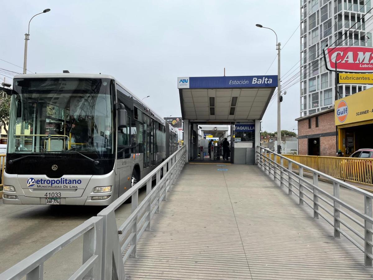 Hermosa Habitación Privada En Edificio De Estreno Frente Al Metro *